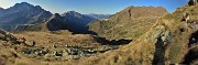 17 Vista panoramica sul percorso di salita dal Passo della Marogella (Pietra Quadra a dx, Menna al centro, Arera a sx)